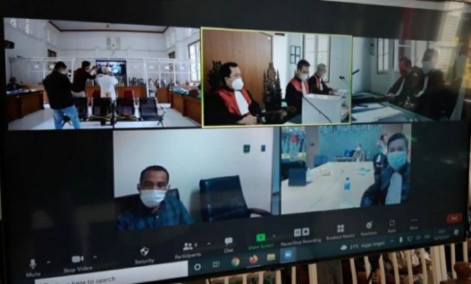 					Sari Pudjiastuti Akui Terima Uang dari Haji Momo dan PT Makassar Indah Graha Sarana