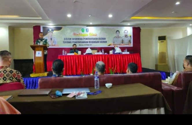 					Bupati Luwu Buka Bimtek SIPD