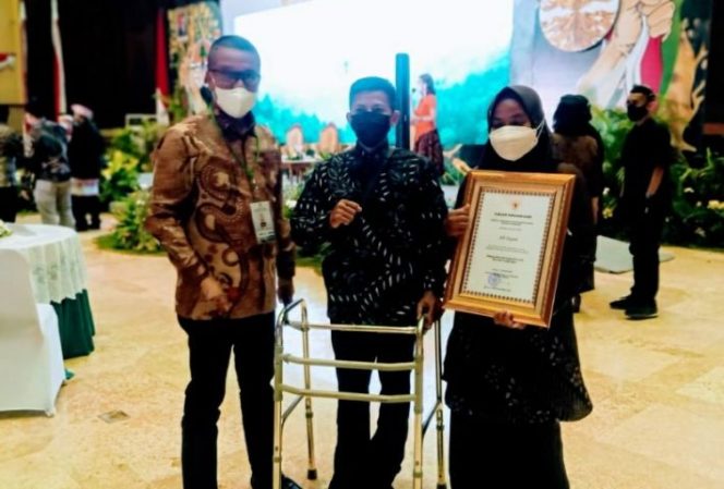 					Ali Topan Penyandang Disabilitas asal Pinrang Raih Penghargaan Kalpataru 2021