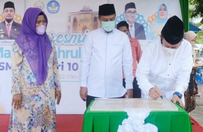 					Peresmian Masjid Muhajirin SMA 10 Makassar, Capaian Masa Purna Bakti