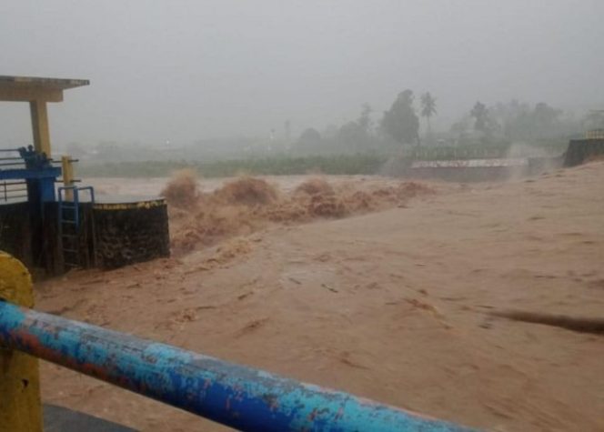 					Banjir Bandang Terjang Walmas Luwu