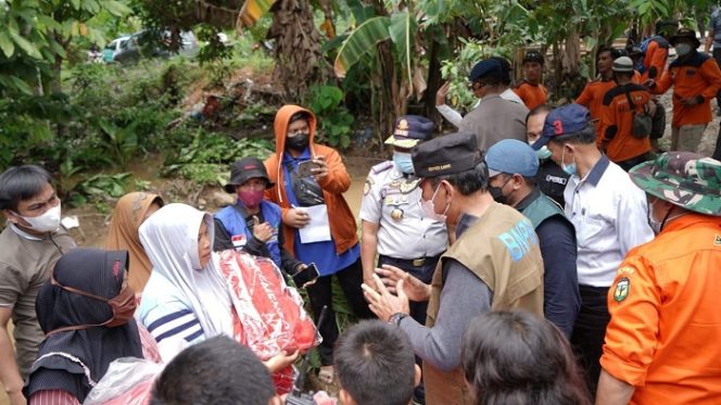 					Korban Tanah Longsor Ditemukan Meninggal, Bupati Luwu Ucapkan Belasungkawa