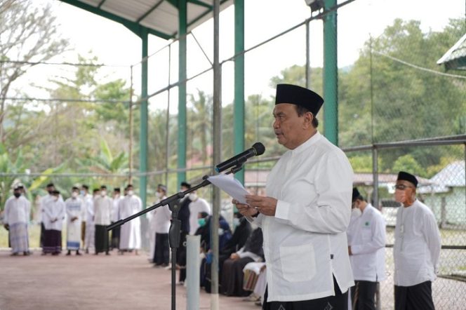 					Hari Santri, Sekda Luwu: Santri Indonesia Siap Siaga Membela Tanah Air