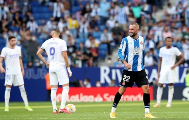 					Selebrasi pemain Espanyol Alix Vidal setelah mencetak gol ke gawang Real Madrid dalam lanjutan Liga Spanyol pekan kedelapan pada 3 Oktober 2021. ANTARA/REUTERS/ALBERT GEA