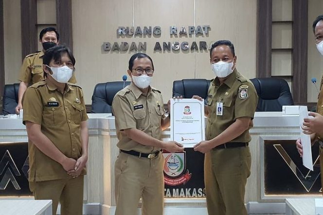 					Dua ASN Dapat Tugas Sebagai Plt, Saat Silahturahmi DWP Sekretariat DPRD Makassar