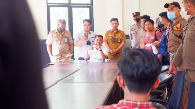 					Wahab Tahir Terima Aspirasi Aliansi Mahasiswa Peduli Rakyat