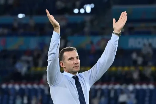 					Andriy Shevchenko ditunjuk menjadi pelatih Genoa menggantikan Davide Ballardini. ANTARA/REUTERS/ALBERTO PIZZOLI