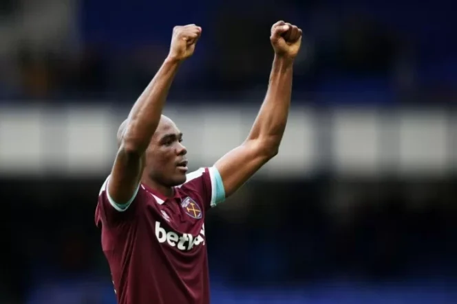 					Pemain West Ham United Angelo Ogbonna saat timnya menghadapi Everton dalam pertandingan Liga Inggris di Goodison Park, Liverpool, Inggris, 17 Oktober 2021. (Action Images via Reuters/MOLLY DARLINGTON)