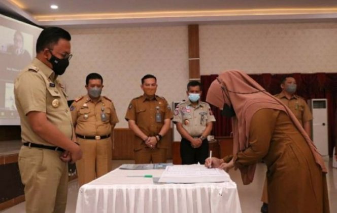 					Ilham Azikin Kukuhkan Forum Kordukcapil, Layanan Kependudukan Bakal Diakses di Kantor Desa