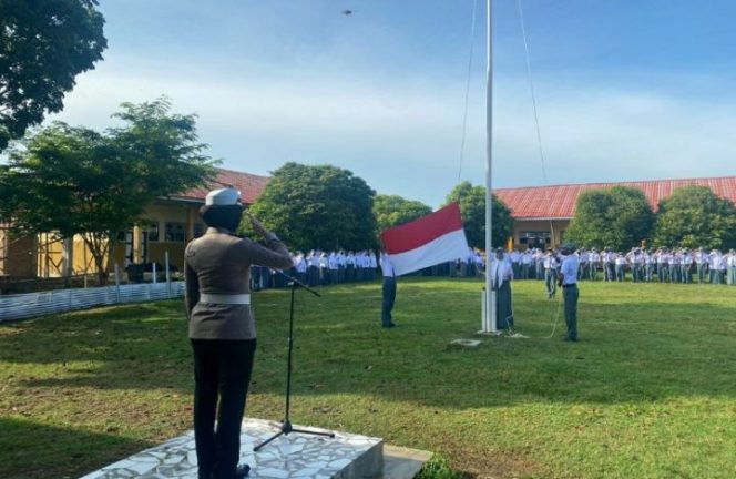 					Satlantas Polres Bone Ajak Pelajar Jadi Pelopor Keselamatan Berlalu Lintas