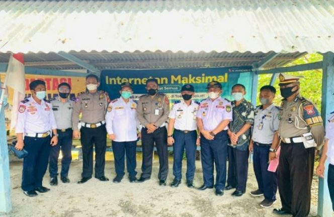 					Polri-Dishub Terapkan Sistem Buka Tutup Jalur Alternatif Palopo-Walmas
