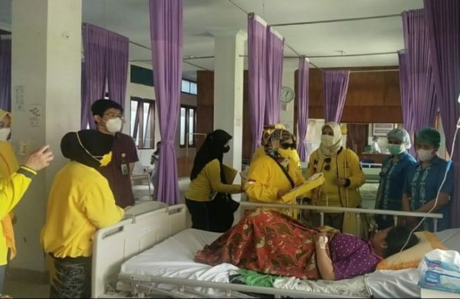 					HUT ke 57 di Toraja Utara, IIPG dan KPPG Sulsel Santuni Pasien RS Elin