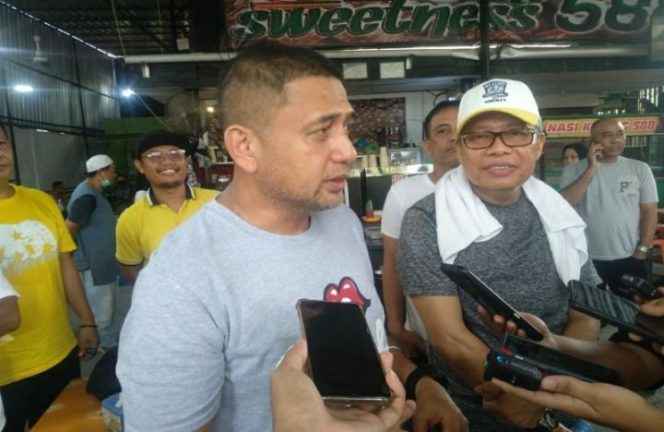 					CEO PSM Makassar Appi bersama Wali Kota Parepare Taufan Pawe (BERITA.NEWS)