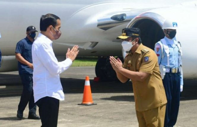 					Kunjungan Sulsel Ketiga Kalinya Selama 2021, Plt Gubernur Sambut Jokowi