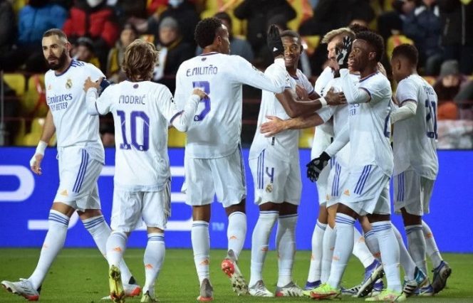 					Real Madrid merayakan gol kedua mereka dalam pertandingan Grup D Liga Champions lawan Sheriff pada 25 November 2021. ANTARA/AFP/SERGEI GAPON