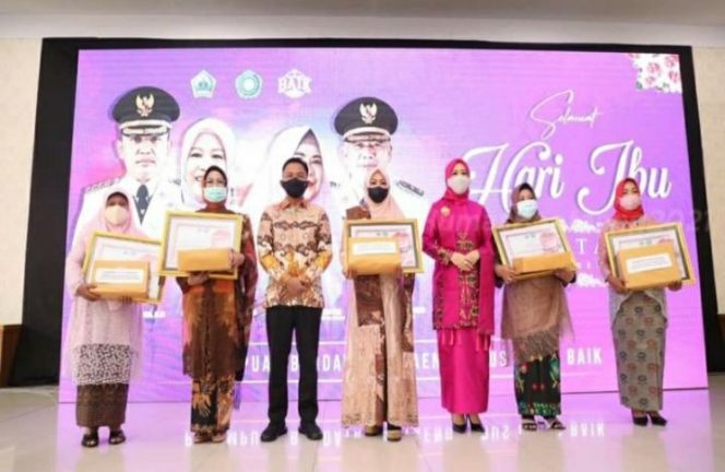 					Pemkab Bantaeng Gelar Peringatan Hari Ibu yang ke-93 Tahun