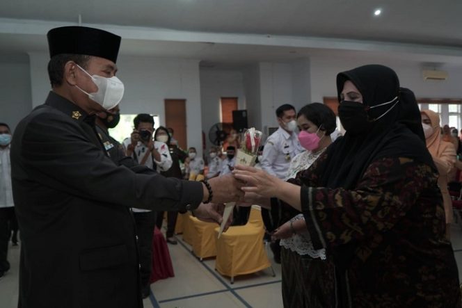 					Hari Ibu, Bupati Luwu Harapkan Perempuan Berperan Lebih Aktif Bantu Pemerintah