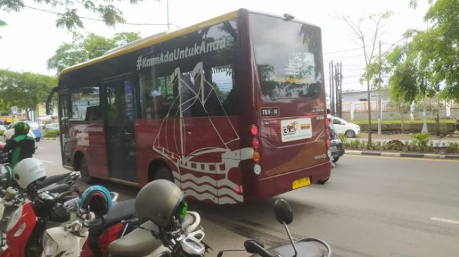 					Mobil Teman Bus di Makassar Berhenti Operasi 30 Hari