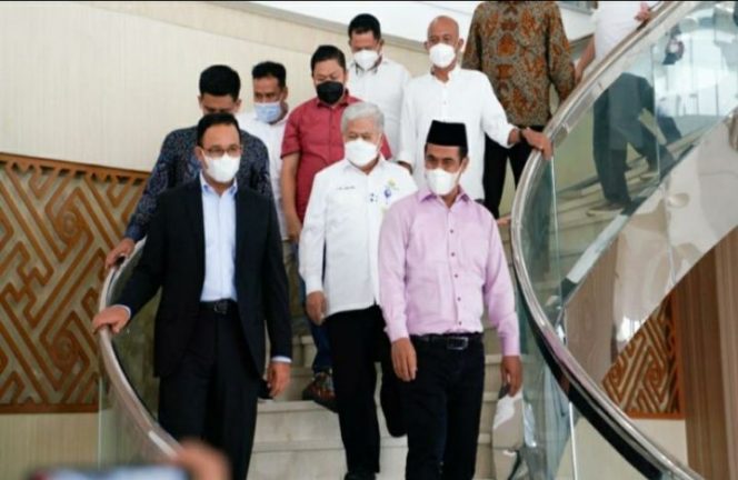 					Makin Akrab Dengan Amran Sulaiman, Anies Baswedan Berkunjung ke AAS Building