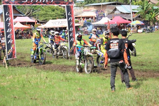 					Jelajah Alam Belopa Lewati Daerah Pelosok dan Perkebunan, Ahkam: Salam Satu Jalur