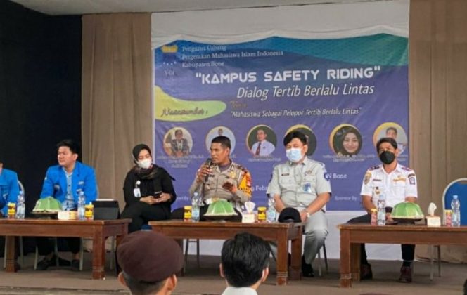 					Datangi Kampus IAIN Bone, Ini yang Dilakukan Satlantas Polres Bone