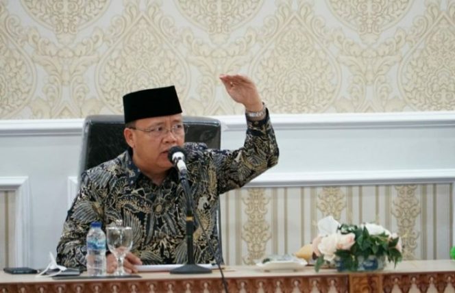 					Dorong Masyarakat Taat Pajak, Gubernur Rohidin Minta UPTD PPD Samsat Hadirkan Inovasi