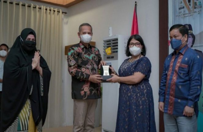 					Pisah Sambut Kajari Luwu, Basmin Apresiasi Profesional Kejaksaan
