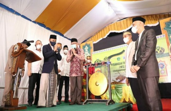 					Buka MTQ Kabupaten, Ilham Azikin Ajak Ulama Sosialisasikan Vaksin