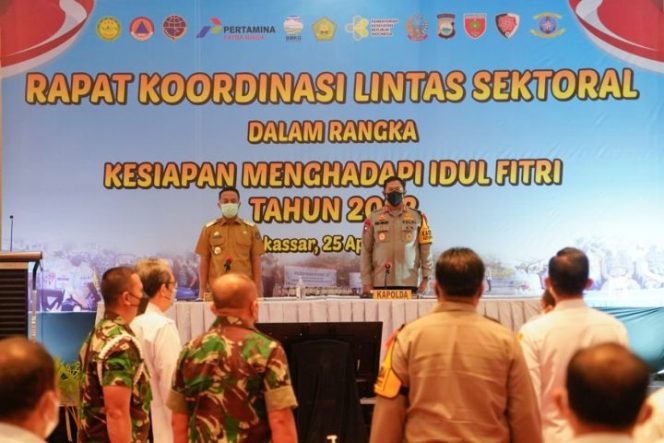 					Rakor Lintas Sektoral Jelang Lebaran, Gubernur Sulsel : Antisipasi Lonjakan Covid-19
