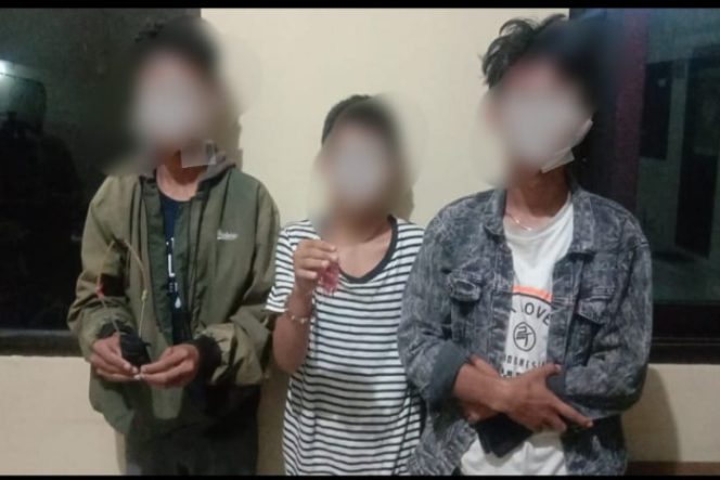 					Tiga Remaja yang diamankan Polsek Somba Opu. (Foto: ist). 