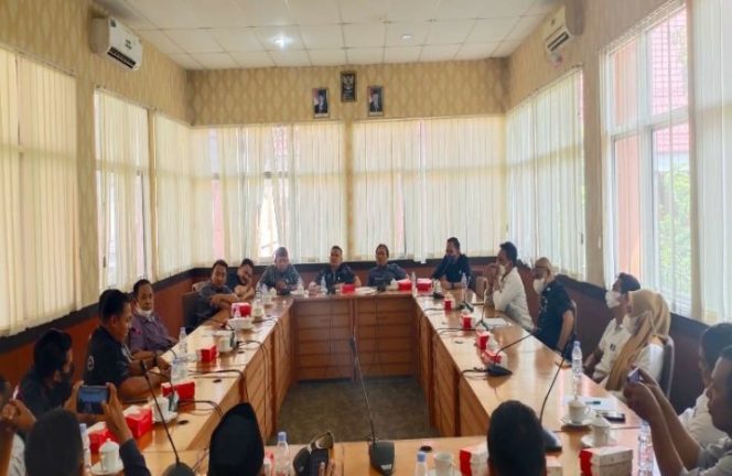 					Komisi I DPRD Bone Bahas Aspirasi dari Media Tergugat