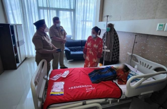 					Gubernur Sulsel Fasilitasi Perawatan Bayi Penderita Hidrosefalus asal Wajo