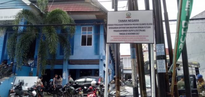 					Pemprov Segel Warkop PWI Sulsel, Pasang Papan Bicara Tanah Negara