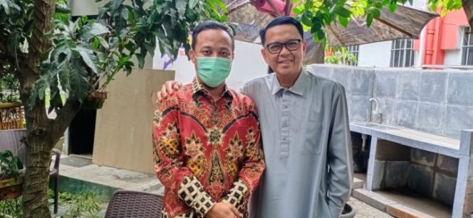 					Andi Sudirman Sulaiman saat menjenguk eks Gubernur Sulsel Nurdin Abdullah di Lapas Sukamiskin Bandung (Ist)