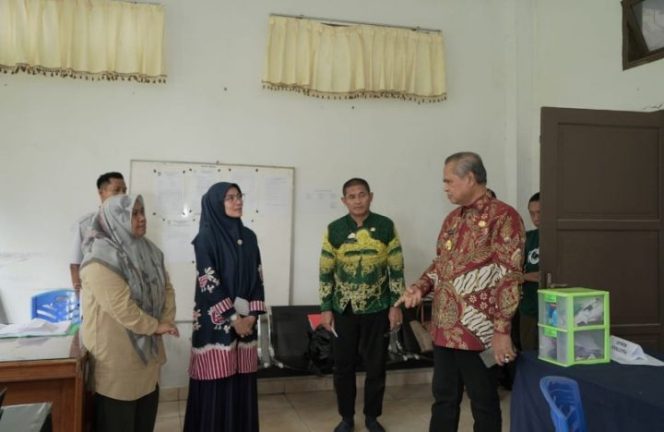 					Bupati Luwu Sidak Sejumlah OPD Pastikan Pelayanan Berjalan Baik
