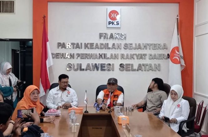 					Ketua DPW PKS Sulsel Amri Arsyid Sampaikan Rencana kedatangan Ketua Majelis Syura DR, SALIM di Sulsel (BERITA.NEWS)
