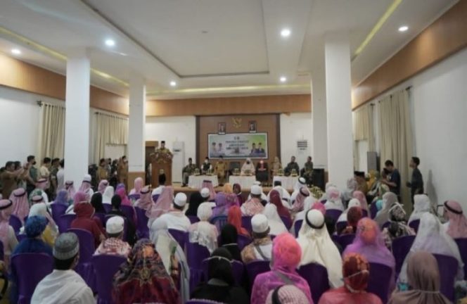 					Bupati Sambut Kedatangan Jemaah Haji Kabupaten Luwu dengan Rasa Haru