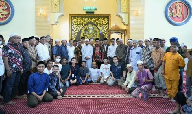 					Gubernur Resmikan Masjid Darul Falah, Harap Jadi Wadah Cetak Generasi 