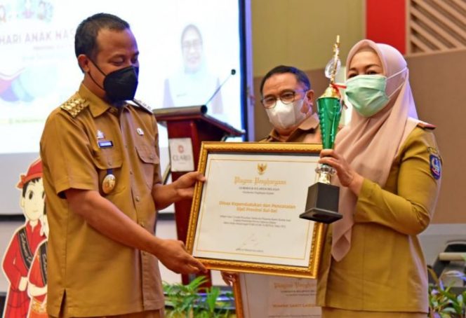 					Gubernur Andalan di Hari Anak Nasional (HAN) 2022 (Foto. Jenny F Pongrangga/Biro Adpim Pemprov)