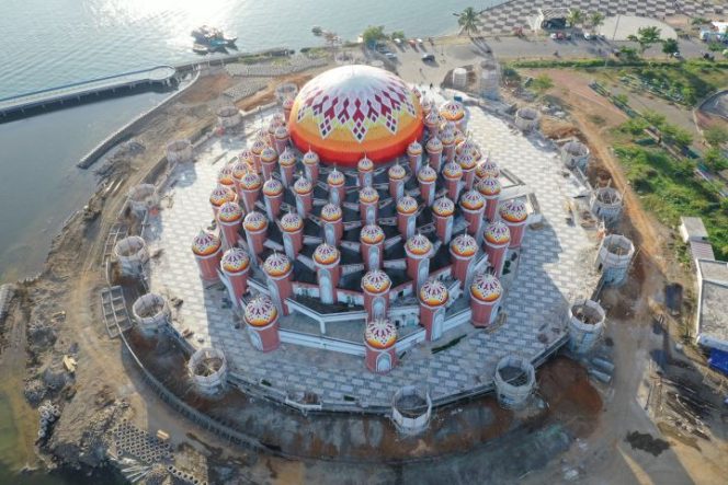 					Masjid 99 Kubah Asmaul Husna (Ist0