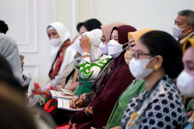 					Ketua Dekranasda Sulsel Naomi Octarina di Rakernas Dekranas di Jakarta (Ist)