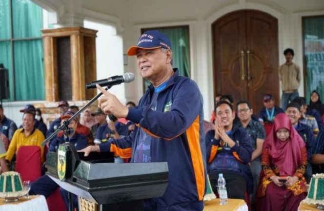 					Lepas Kontingen Porprov, Basmin Janjikan Bonus