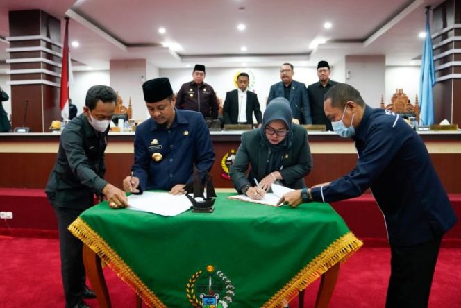 					DPRD -Pemprov Paripurna APBD Perubahan 2022 (Ist)