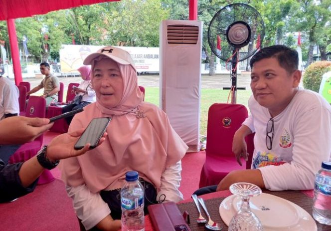 					Kadis Kesehatan Provinsi Rosmini Pandin (BERITA.NEWS)