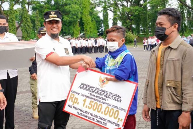 					Gubernur Andalan berikan bonus hadiah Atlet Peraih Medali Pekan Olahraga Pelajar Daerah (POPDA) dan Pekan Paralimpik Pelajar Daerah (Peparpeda) (Ist)