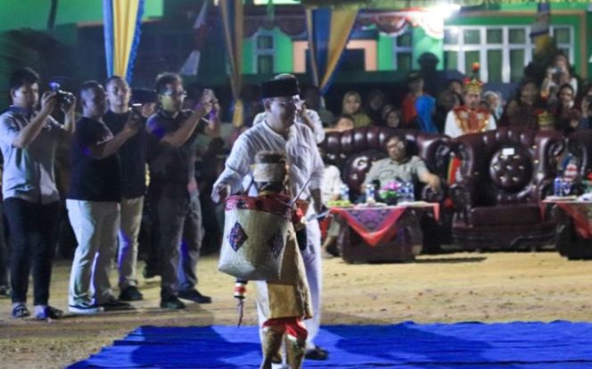 					Kunjungi Tanjung Dalam, Rohidin Berbaur Bersama Masyarakat Pekal