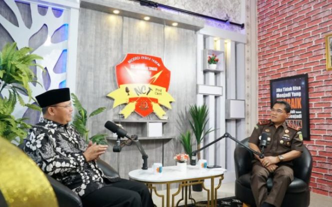 					Gubernur Rohidin Jadi Bintang Tamu Pertama Podcast NCT Kejati