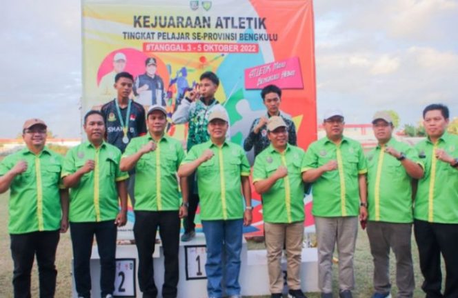 					Ini Pesan Gubernur Rohidin saat Buka Kejurda Atletik