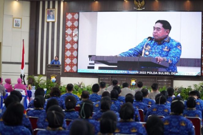 					Sekprov Hayat Gani di HUT Korpri ke 51