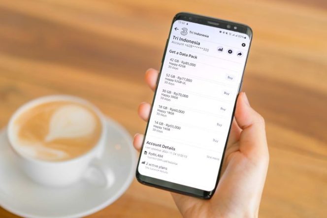 					IOH, Facebook dan Telenor Linx Buka Akses Pelanggan Tri ke Mobile Center